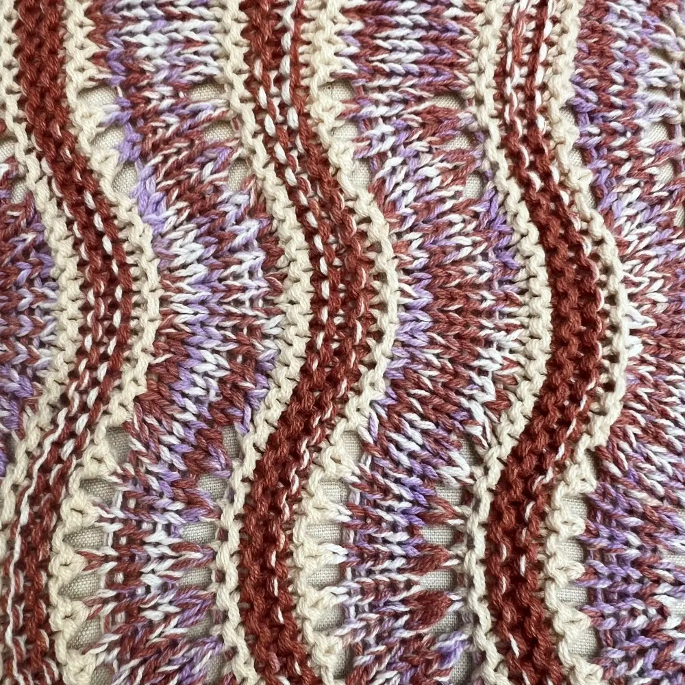 Abstract wave knit pattern detail