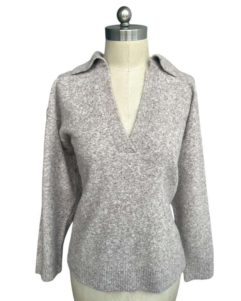 Women's grey collar knit sweater